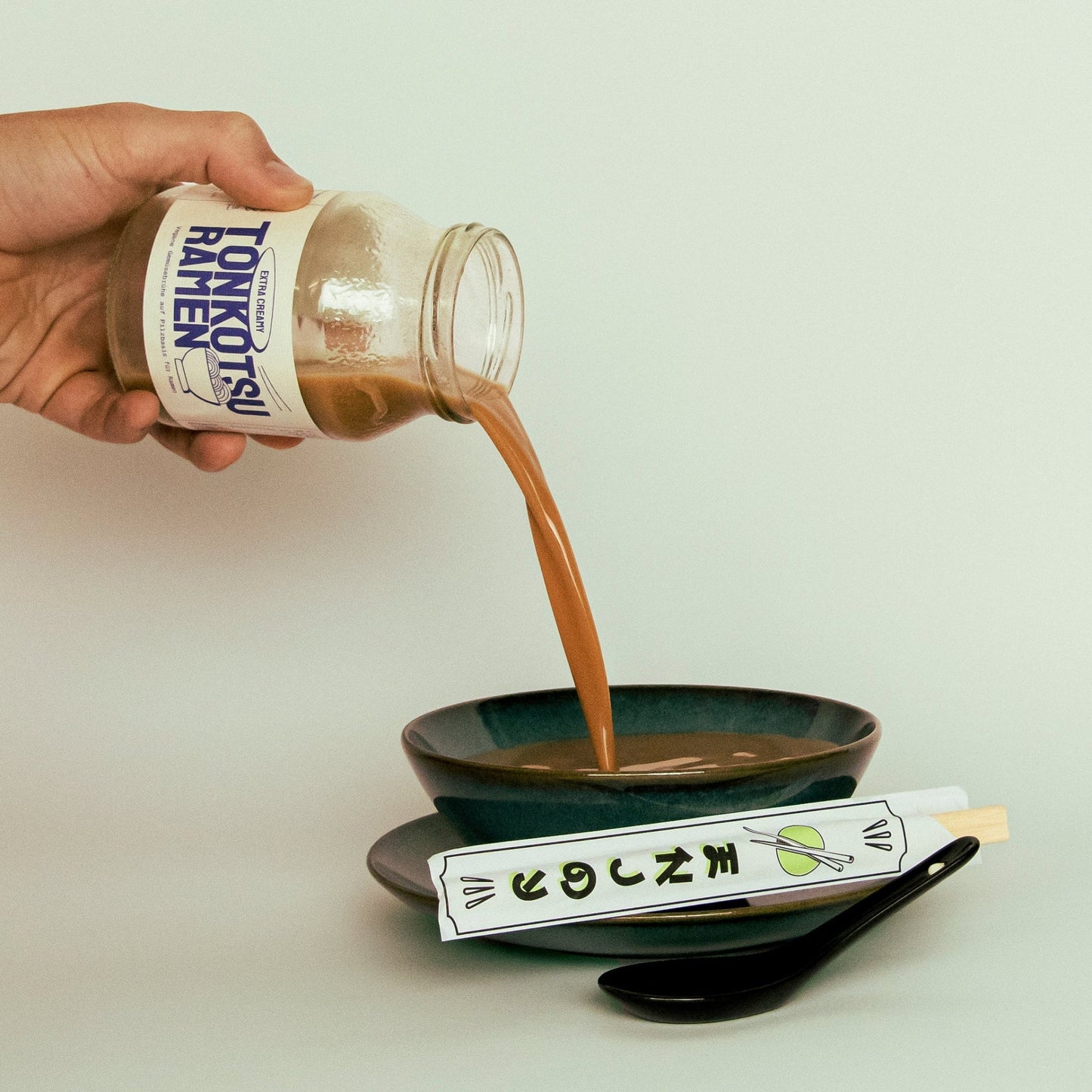 Creamy Tonkotsu Style Mushroom Ramen (2 Personen)
