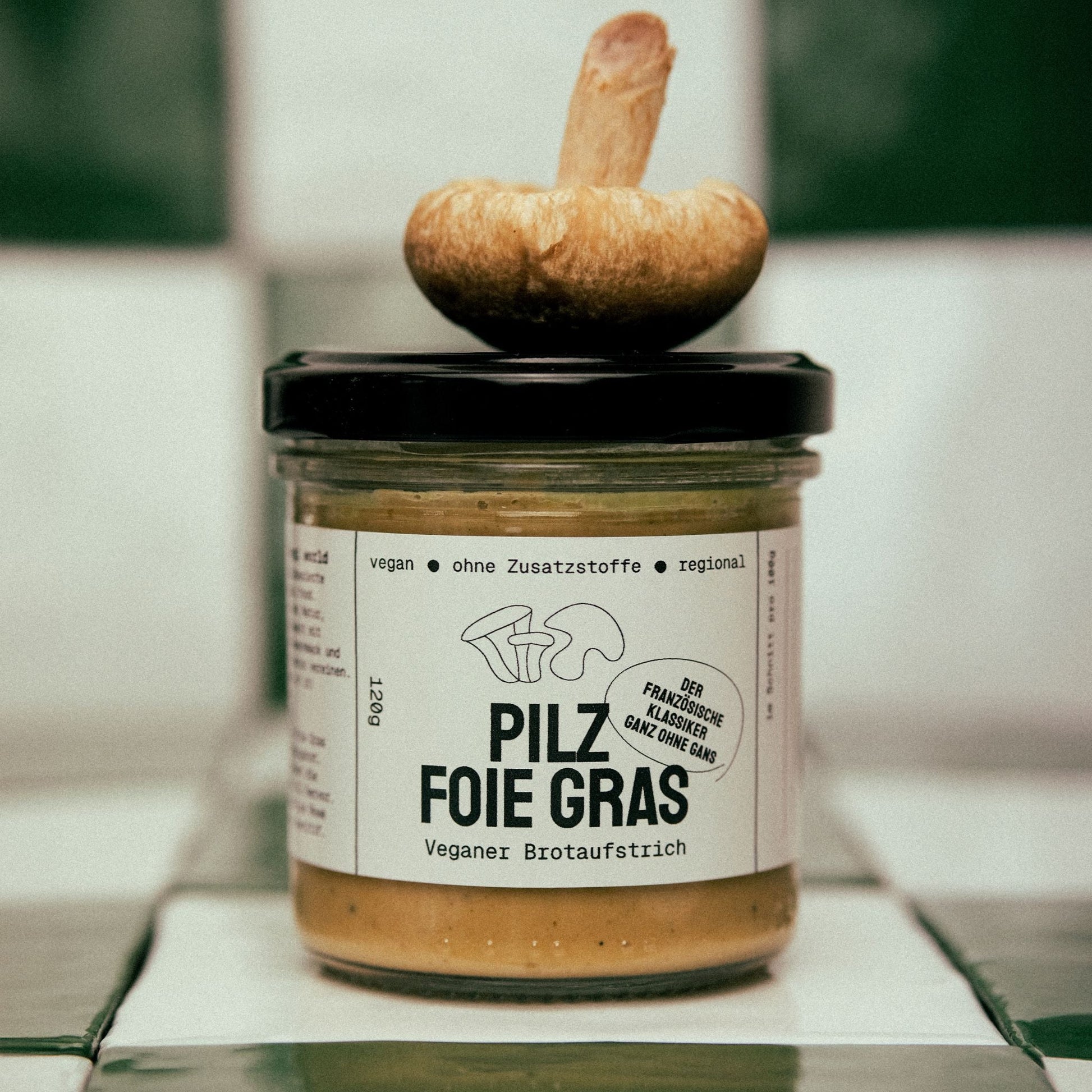 Fungi Feeds Pilz Foie Gras 3