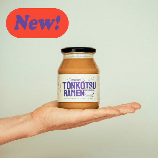 Bio Tonkotsu Style Mushroom Ramen - creamy